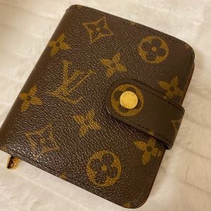 LV wallet